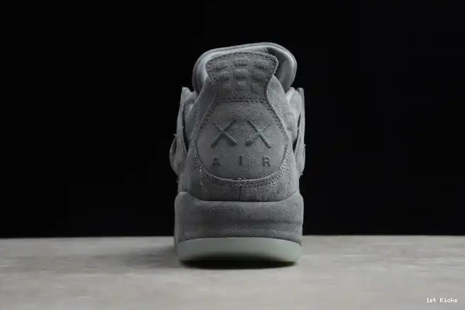 Jordan Air Grey 4 930155-003 x KAWS Cool 0520